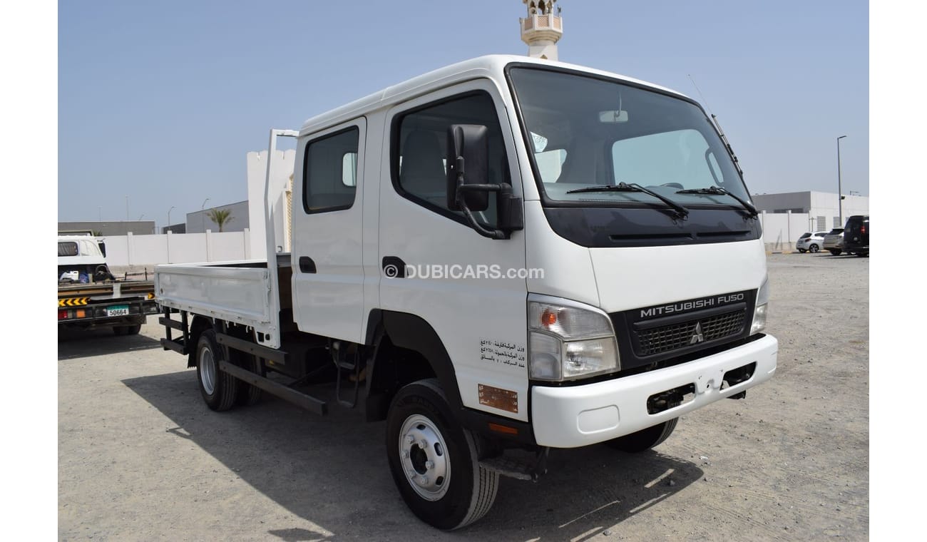 Mitsubishi Canter Mitsubishi Canter 4x4 D/ C pick up, model:2016. Excellent condition