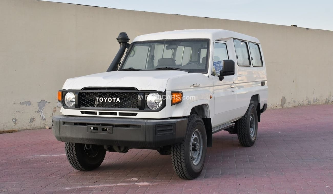 Toyota Land Cruiser Hard Top LC78 Diesel V8 4.5L 3Doors