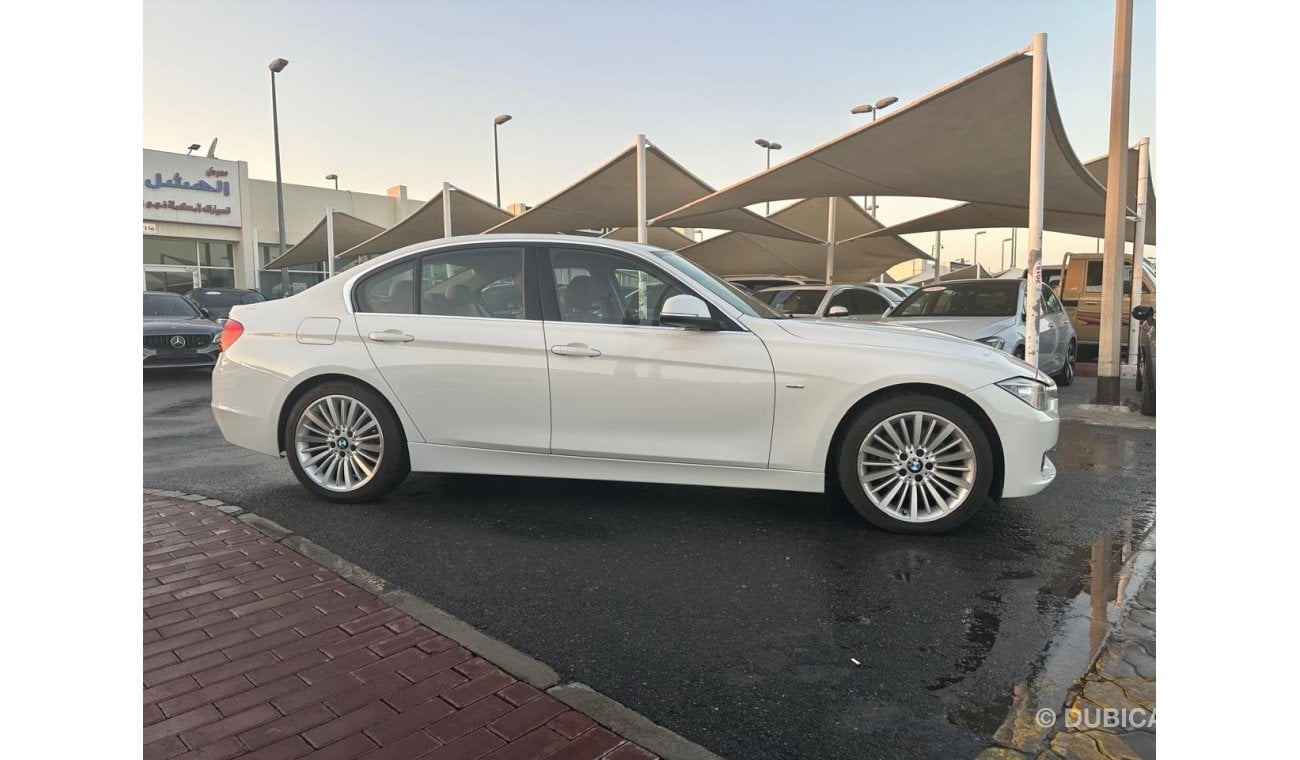 بي أم دبليو 328i BMW 328i _GCC_2015_Excellent Condition _Full option