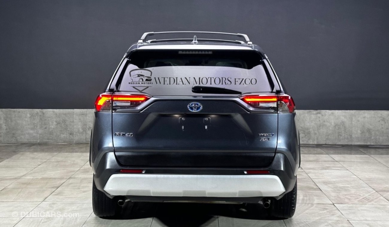 Toyota RAV4 2020 Hybrid XLE Full Option 4x4 AWD 2.5L V4 Top Of The Range