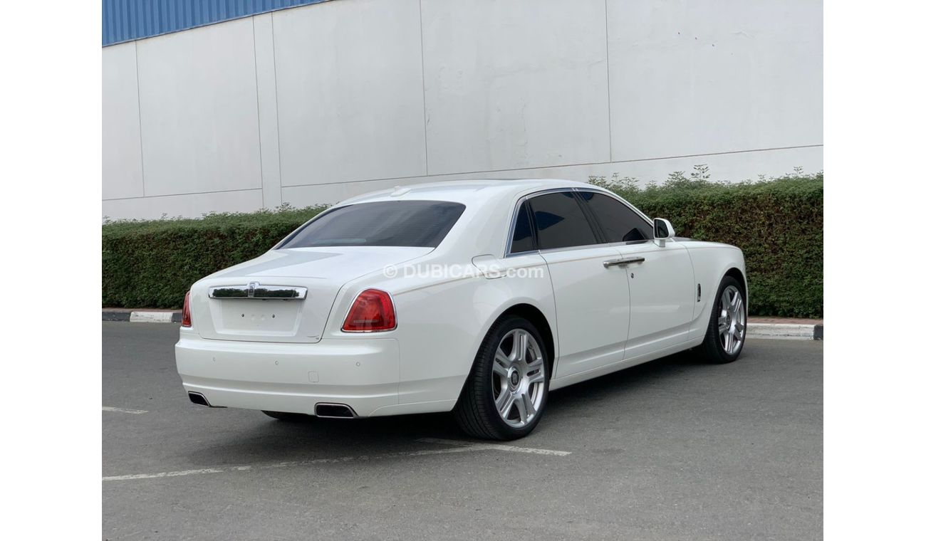 Rolls-Royce Ghost EWB 6.6L GCC SPEC NEAT AND CLEAN