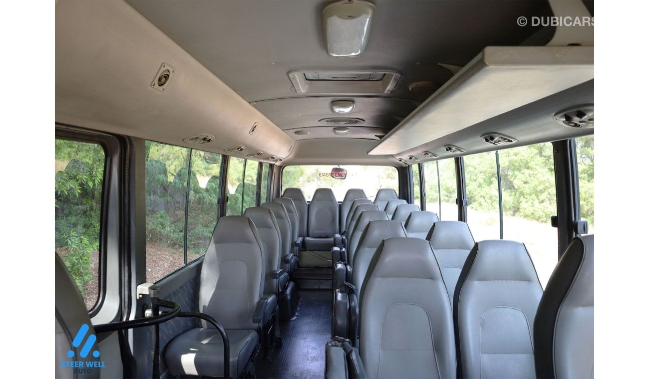 Hyundai County Bus D4DD 3.9L RWD 27 Seater DSL MT / Ready to Drive / Like New Condition / GCC