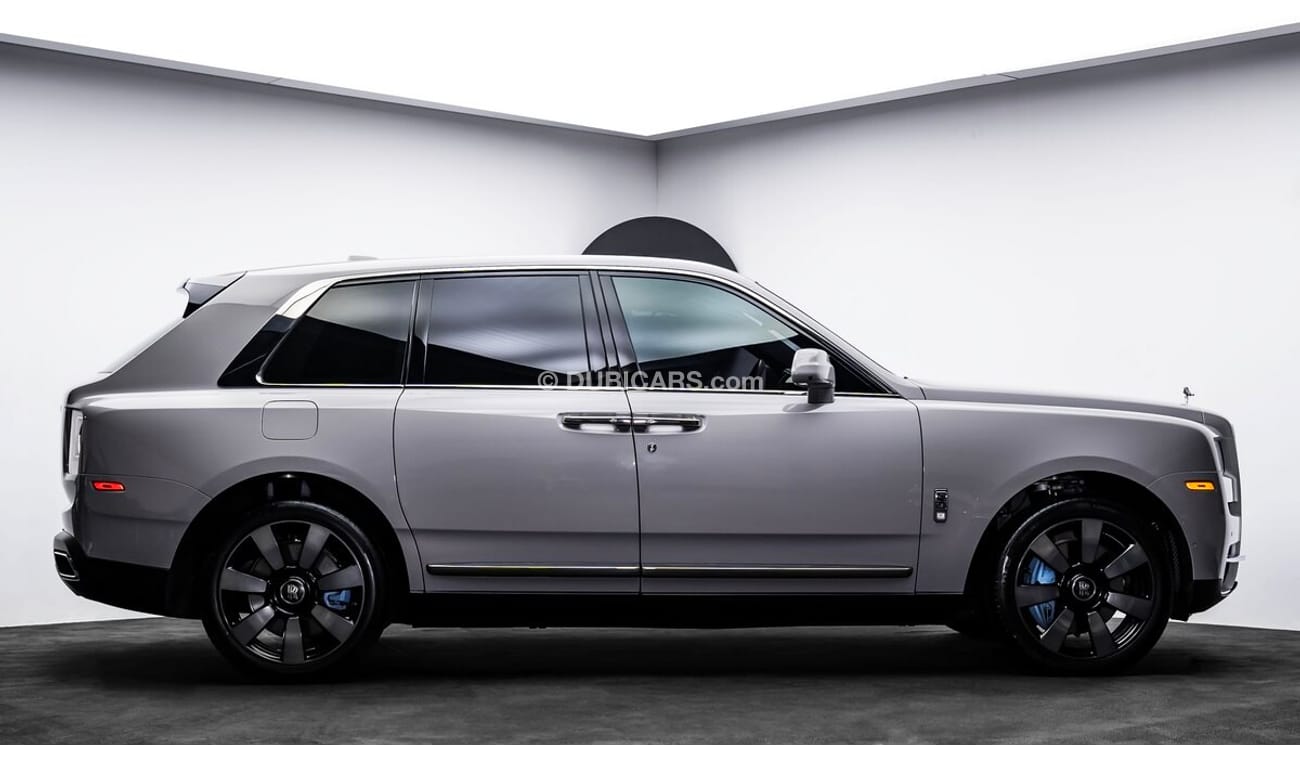 Rolls-Royce Cullinan 2023 - American Specs