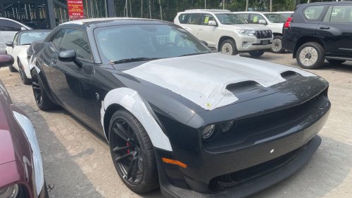 Dodge Challenger SRT Hellcat Wide Body 6.2L