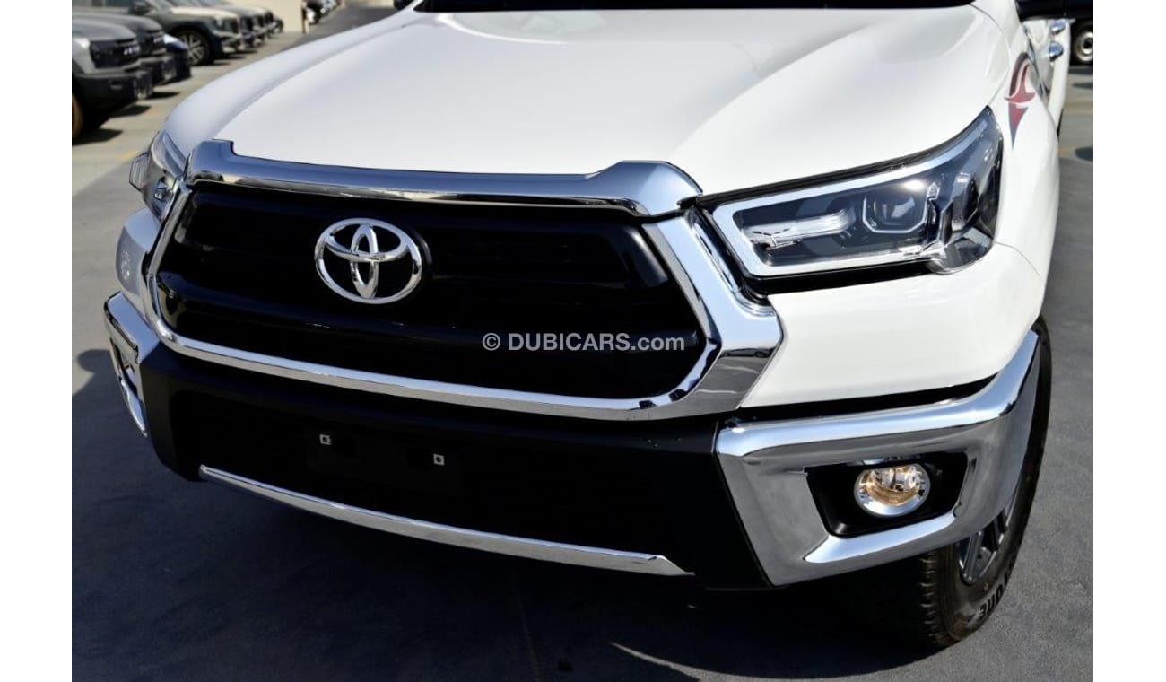 تويوتا هيلوكس 2025 TOYOTA HILUX DOUBLE CAB PICKUP SR5 2.7L 4WD MANUAL TRANSMISSION