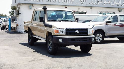 Toyota Land Cruiser Pick Up V-6 DIESEL DOUBLE CABIN 2020 MODEL 4.2L ENGINE HURRY UP...VERY GOOD PRICE ONLY FOR EXPORT SALE OFFER