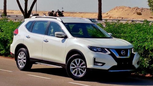 Nissan XTrail SV 2020 2.5l 4x4 GCC (1020/-Monthly)