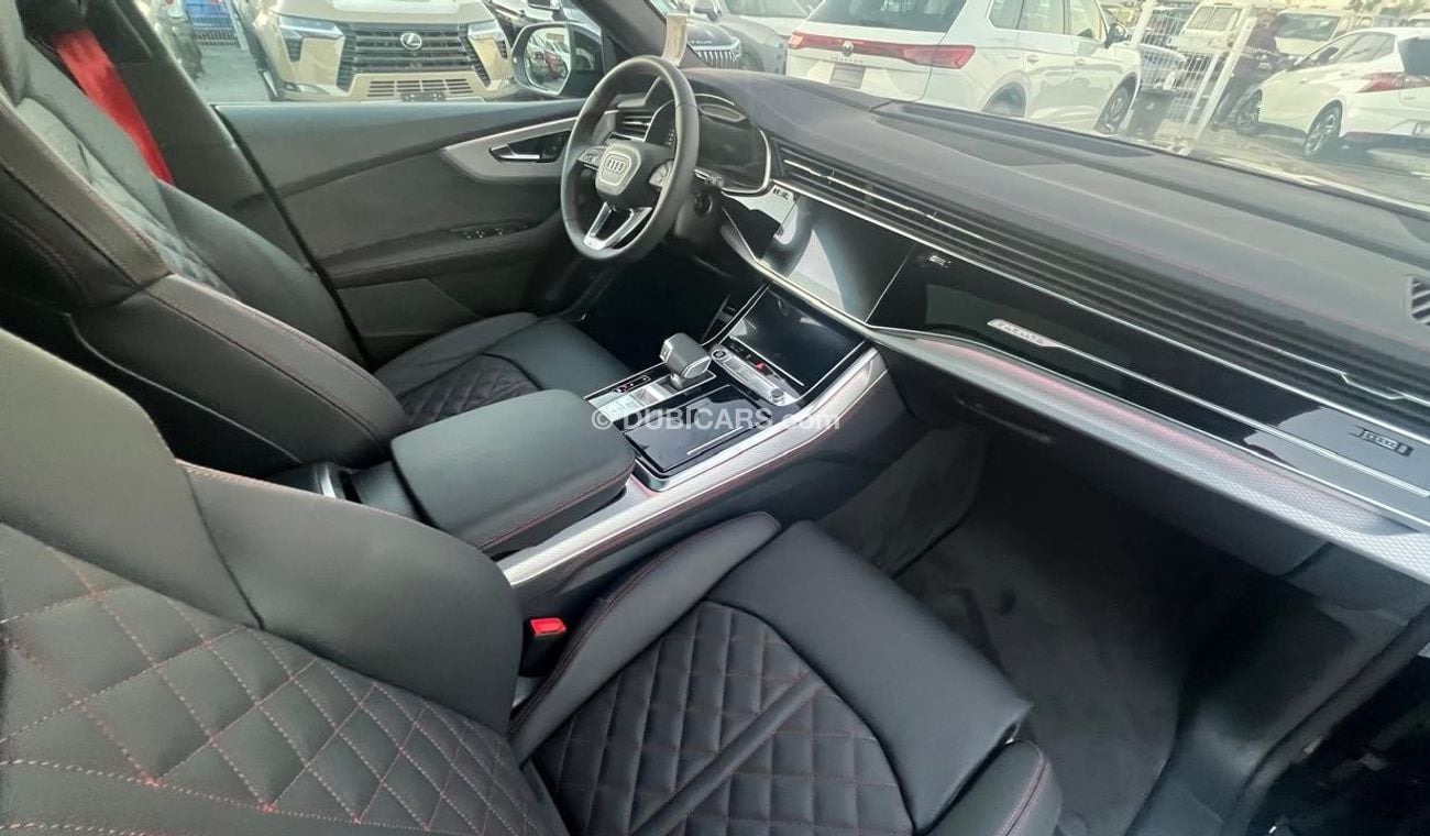 Audi Q8 S Line Sport package