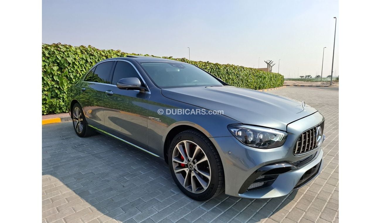 مرسيدس بنز E300 Mercedes-Benz E300 2019 full option kit 63 2022