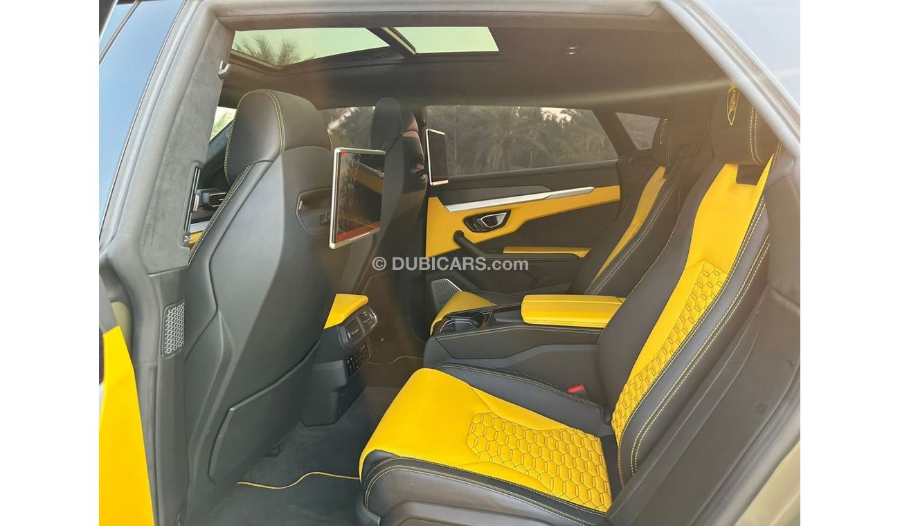 Lamborghini Urus Std