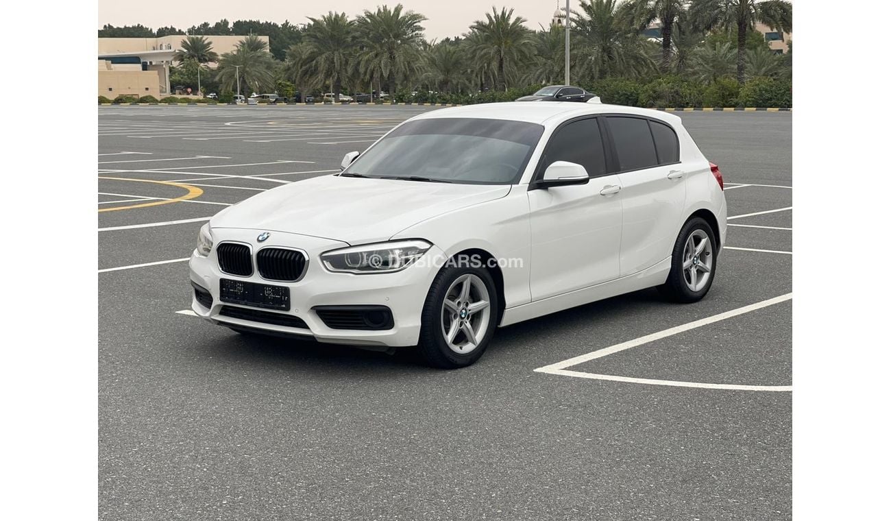 BMW 120i