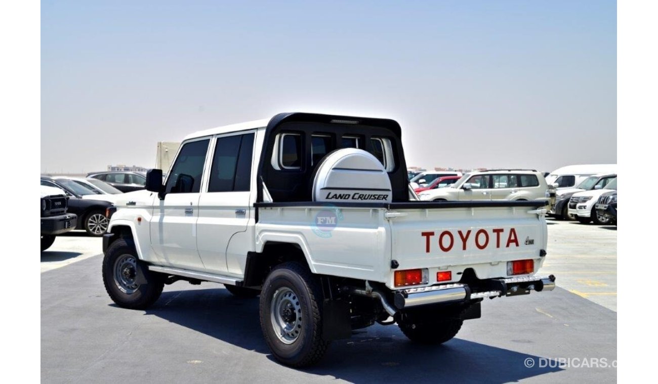 Toyota Land Cruiser Pick Up 79 Double Cab 2.8L (Basic Option)
