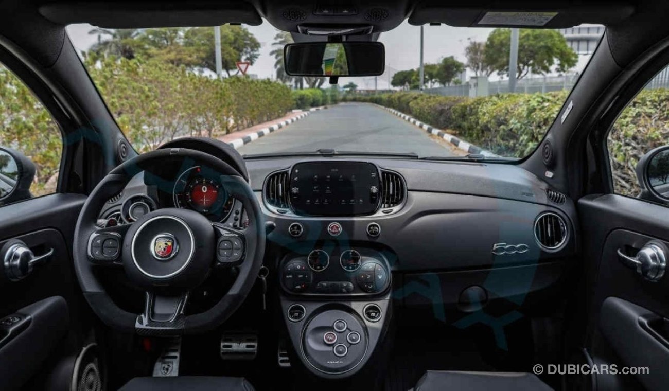 Abarth 695 Cabrio Turismo 1.4 Turbocharged , 2024 GCC , 0Km , With 5 Years or 120K Km Warranty @Official Dealer