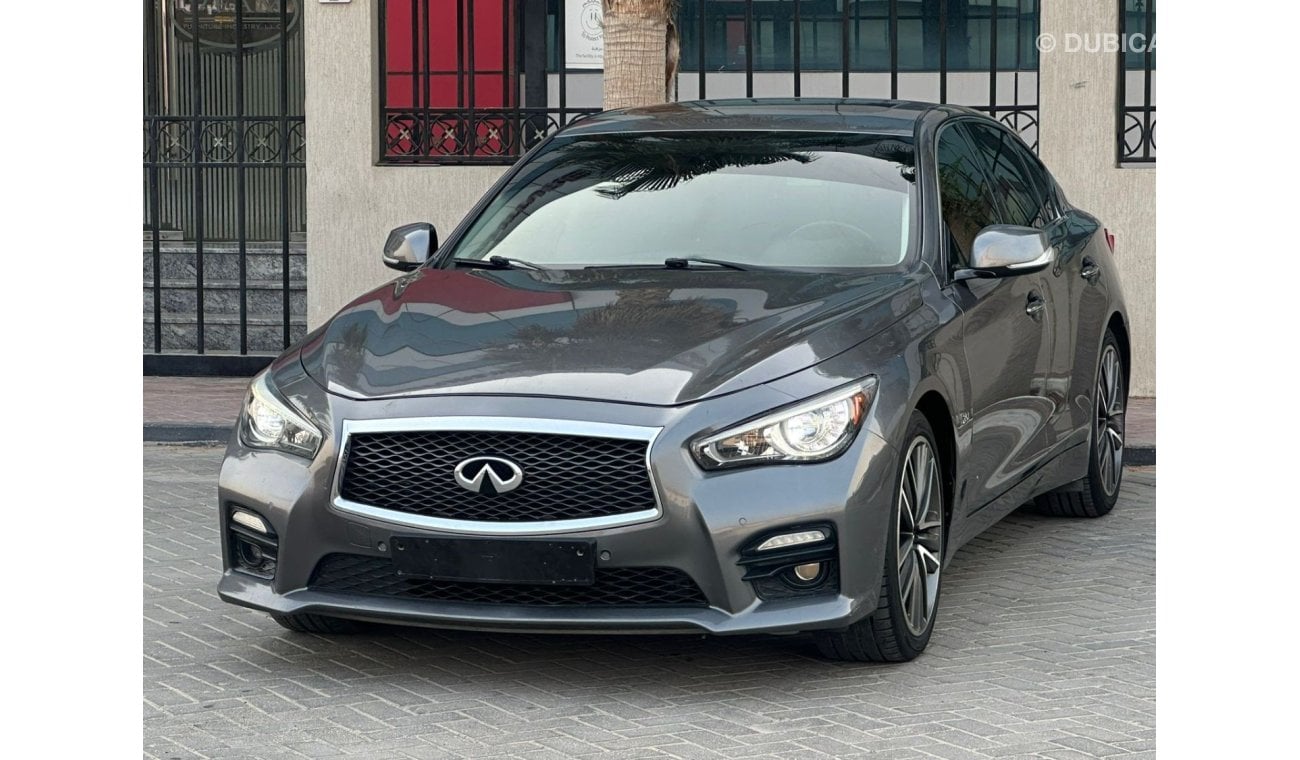 Infiniti Q50 Premium