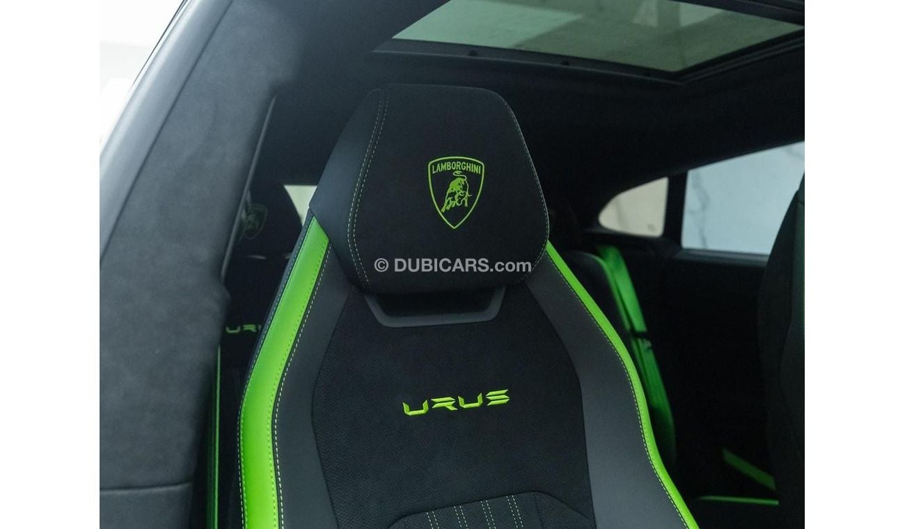 Lamborghini Urus 4.0 V8 BiTurbo Performante RIGHT HAND DRIVE