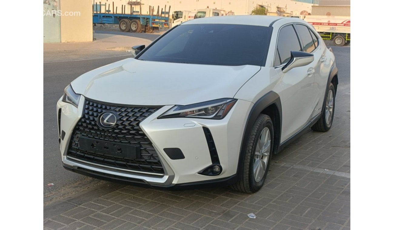 Lexus UX250h