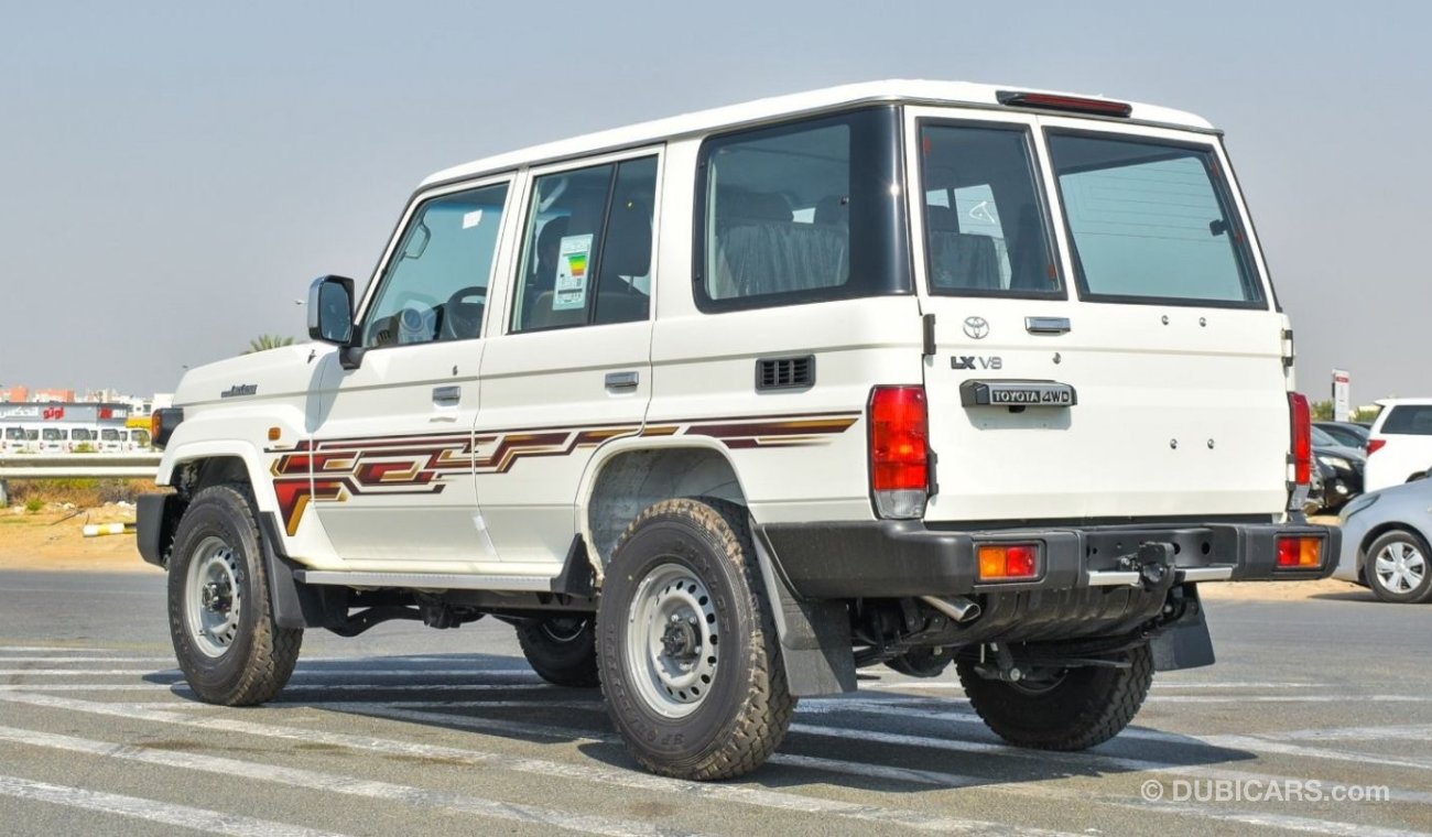 تويوتا لاند كروزر هارد توب Toyota Land Cruiser LC76 DSL 4.5L V8 | Hard Top | White | 2024 (Export)