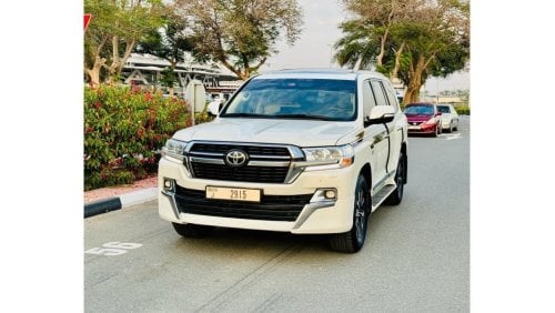 Toyota Land Cruiser GXR LAND CRUISER 4.6L MODEL 2016 GCC VERY GOOD CONDITION