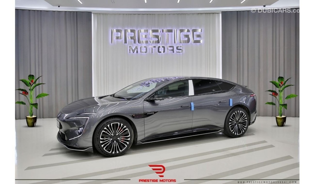 أفاتر 12 GT Top Version with 3 Lidar  Pure Electric Sport Hatchback 2024