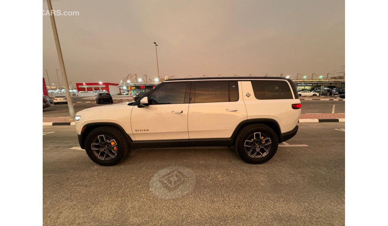 ريفيان R1S RIVIAN R1S