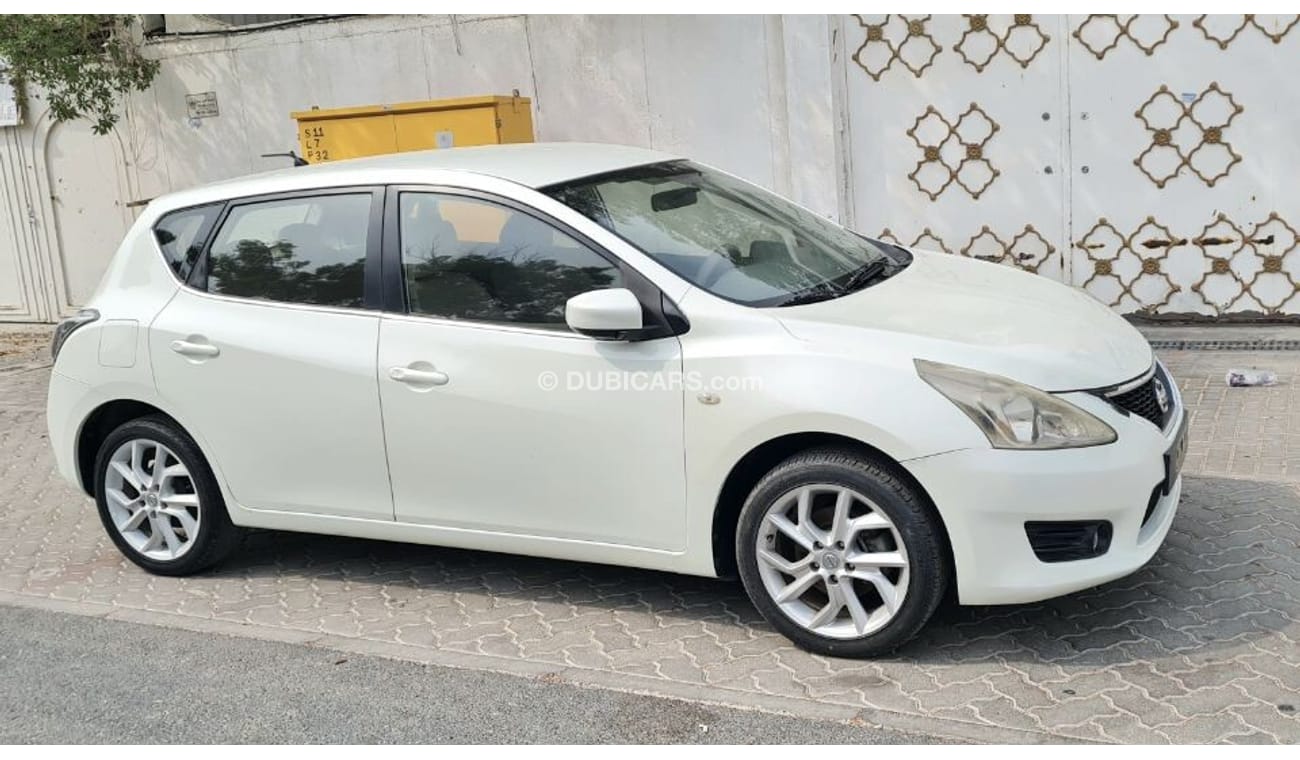 Nissan Tiida NISSAN TIIDA SV GCC 2014 CLEAN CAR