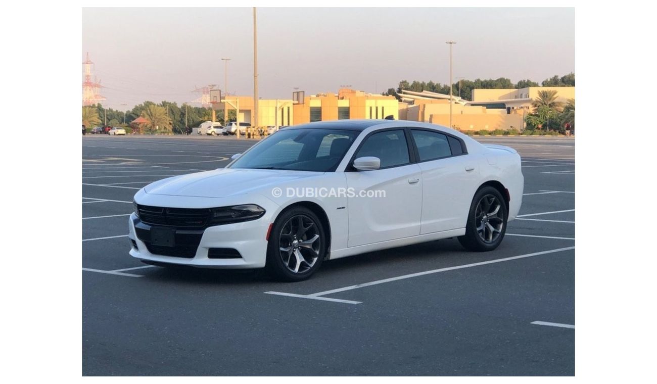 Dodge Charger R/T Road Track MODEL 2016 GCC CAR PERFECT CONDITION INSIDE AND OUTSIDE ORIGINAL PAINT