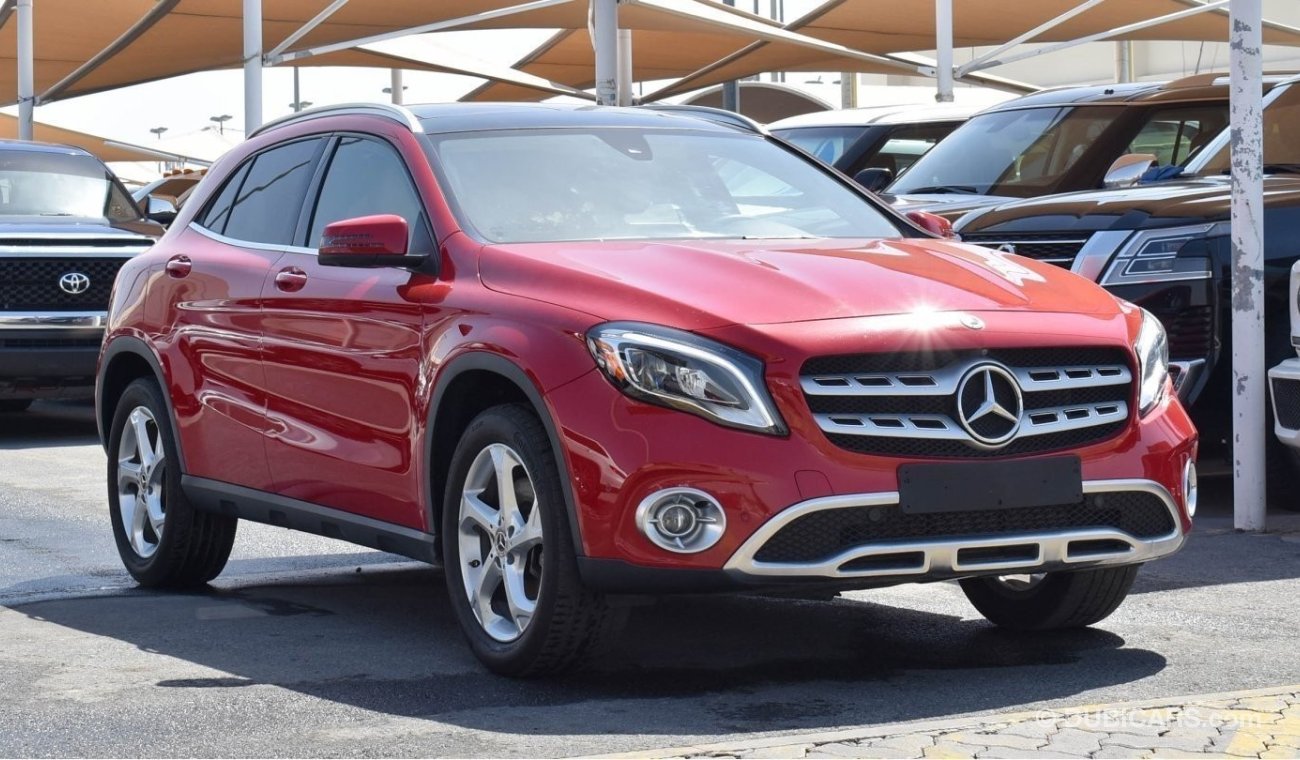 مرسيدس بنز GLA 250 4Matic