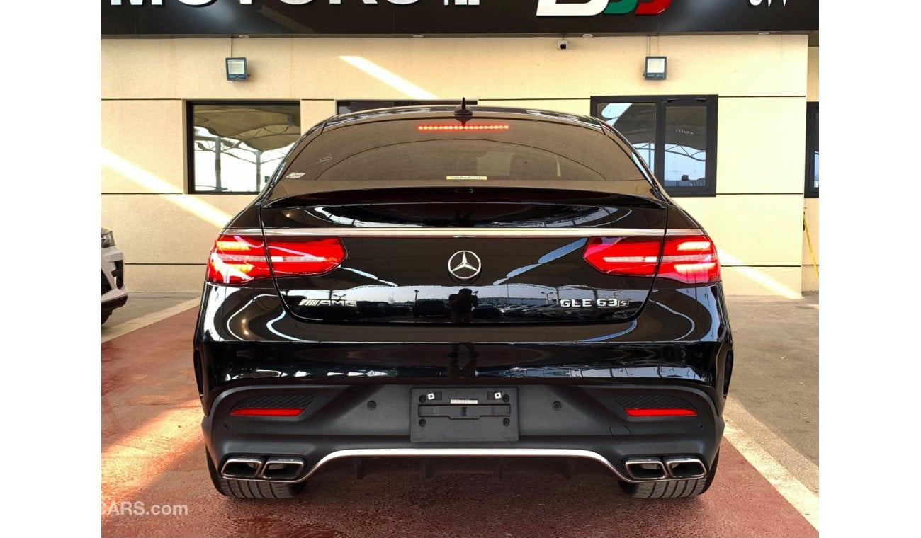 Mercedes-Benz GLE 63 AMG MERCEDES BENZ GLE 63 S COUPE