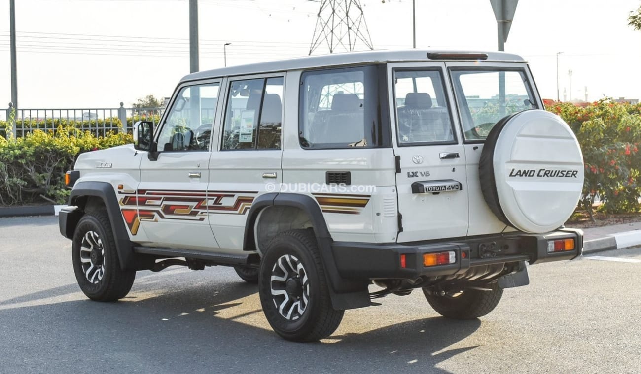 Toyota Land Cruiser Hard Top 4.0L V6 Petrol Auto transmission