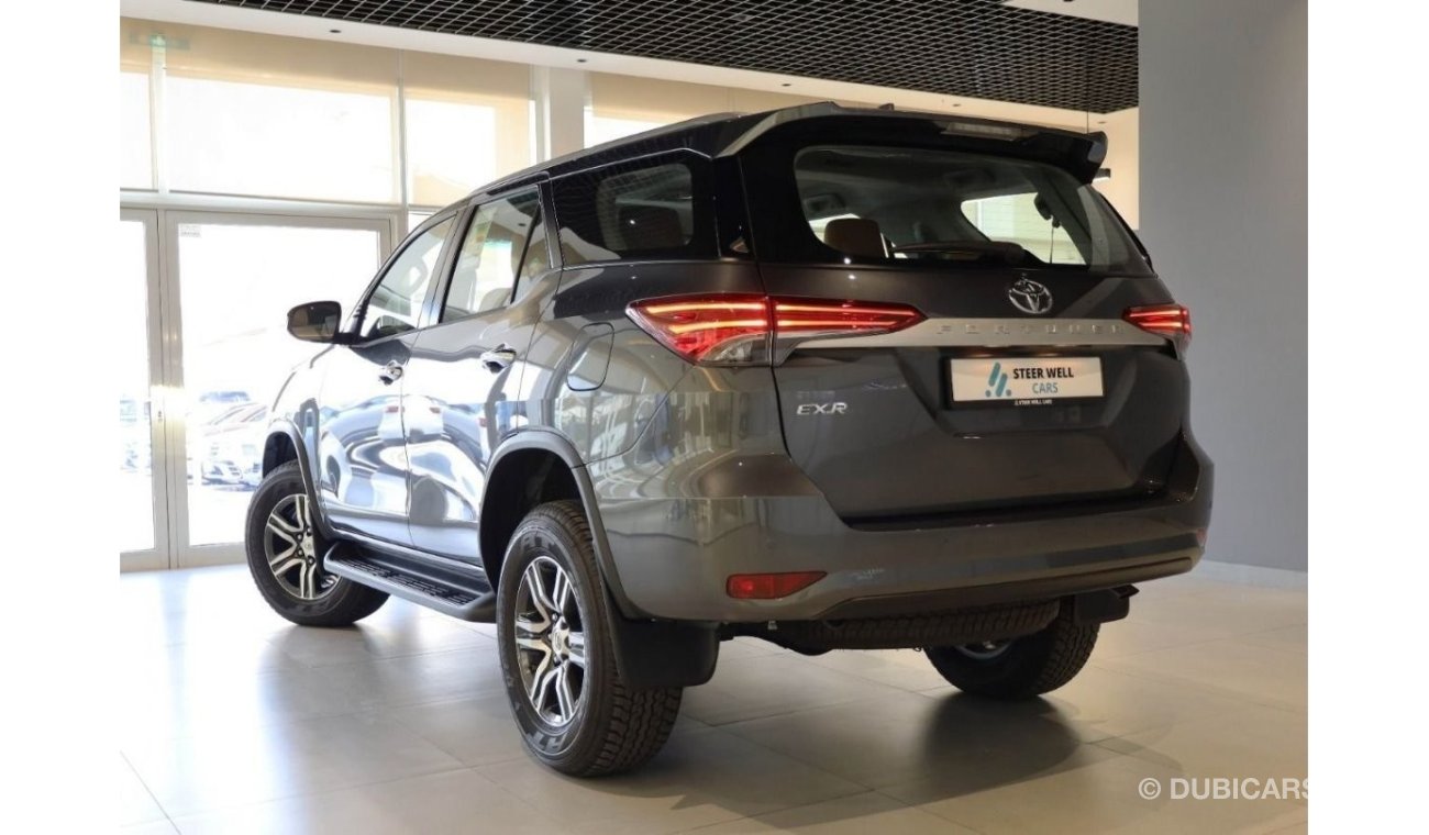 تويوتا فورتونر 2022 | EXR 5DR SUV 2.7L PETROL AT 4WD 4CYL EXPORT ONLY