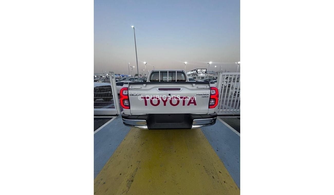 Toyota Hilux GLX-S 2.7L PETROL A/T 4WD OMAN SPECS