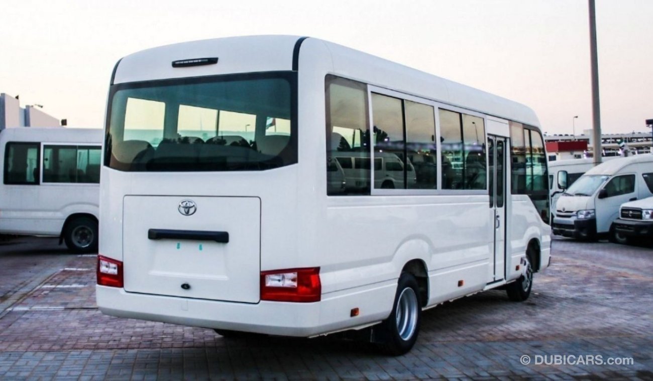 Toyota Coaster 4.2L V6 DIESEL MT