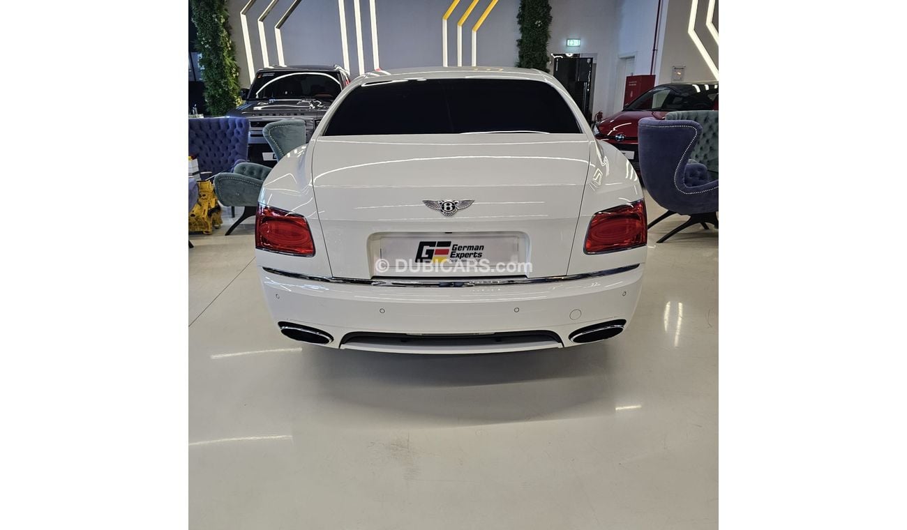 بنتلي فلاينج سبور 2014 Bentley Flying Spur W12 Mulliner /GCC/ Mint condition/JUST 28K KM