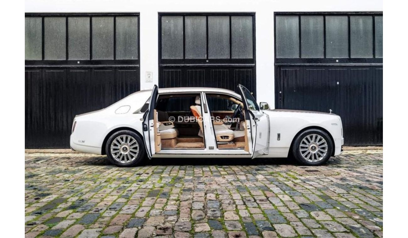 Rolls-Royce Phantom 6.7 V12 Auto Euro 6 4dr EWB RIGHT HAND DRIVE