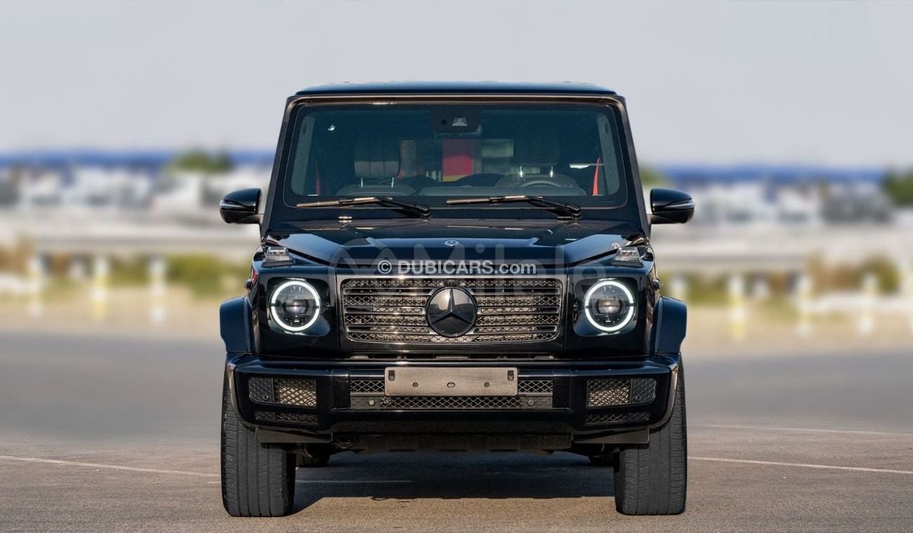 مرسيدس بنز G 500 4.0L PETROL – OBSIDIAN BLACK: MBUX, OFF-ROAD MODES, AND PREMIUM COMFORT