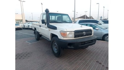 تويوتا لاند كروزر بيك آب 79 SC 4.2L DIESEL MANUAL TRANSMISSION