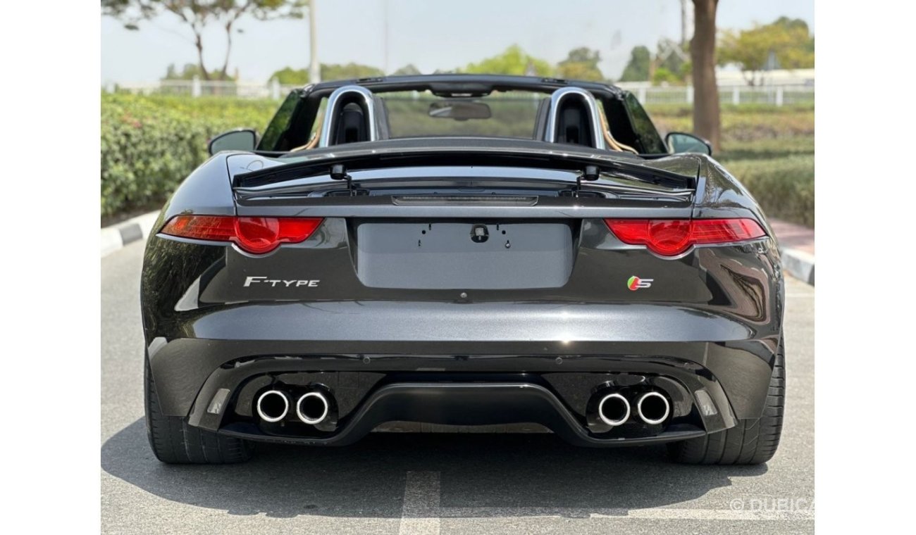 Jaguar F Type V8 S Jaguar F Type S Carbon Fiber Edition / GCC/ V8 / 2014 / Perfect Condition / Super charged / 495