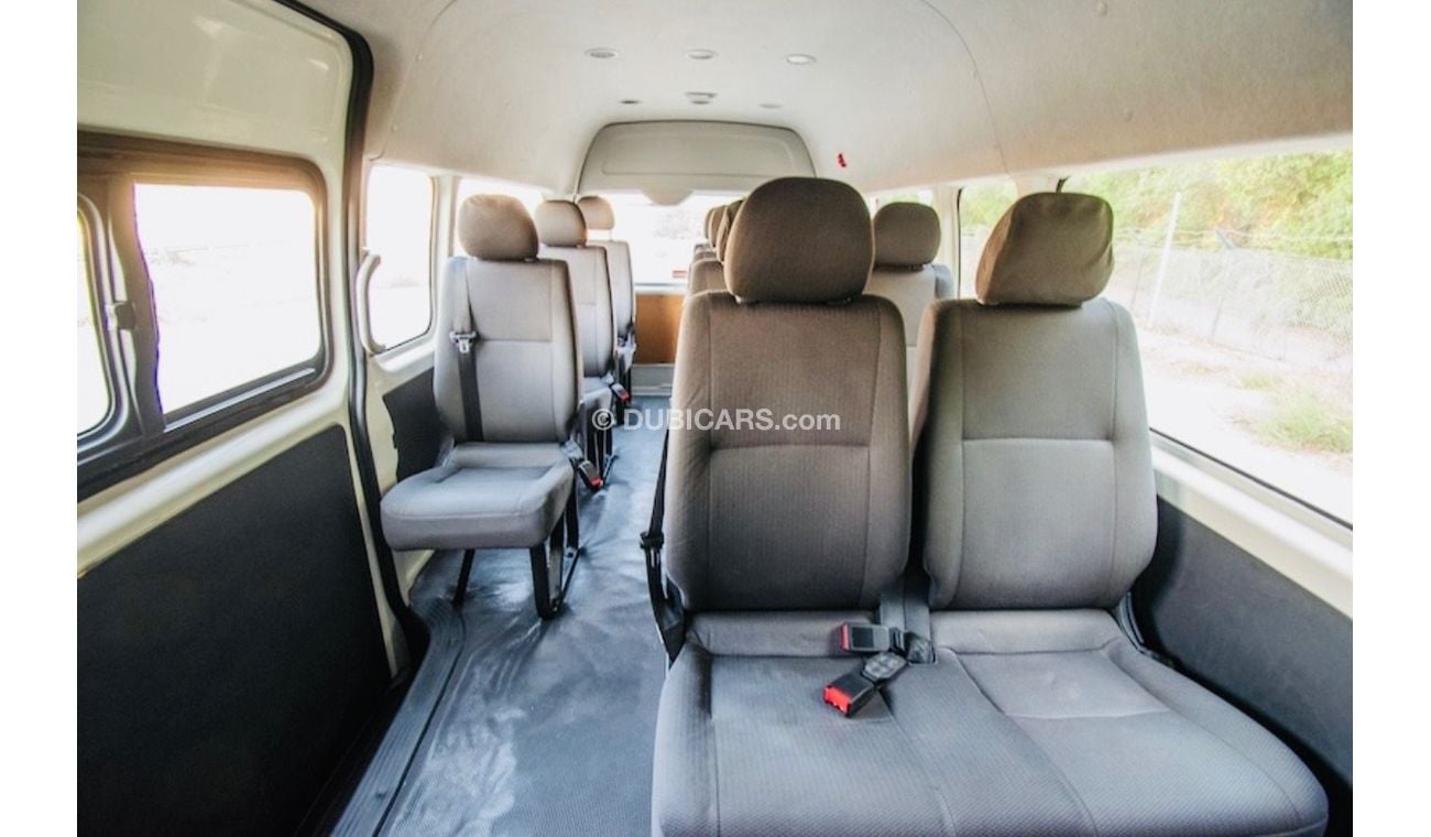 تويوتا هاياس Toyota hiace 2018 model v4 LHD passenger