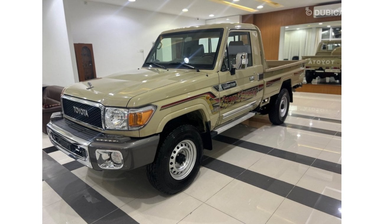 Toyota Land Cruiser Pick Up PICKUP 70th LX1