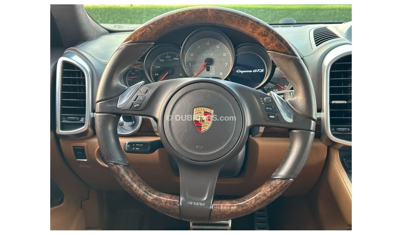 Porsche Cayenne Porsche Cayenne GTS 2014 GCC // orginal paint // perfect condition