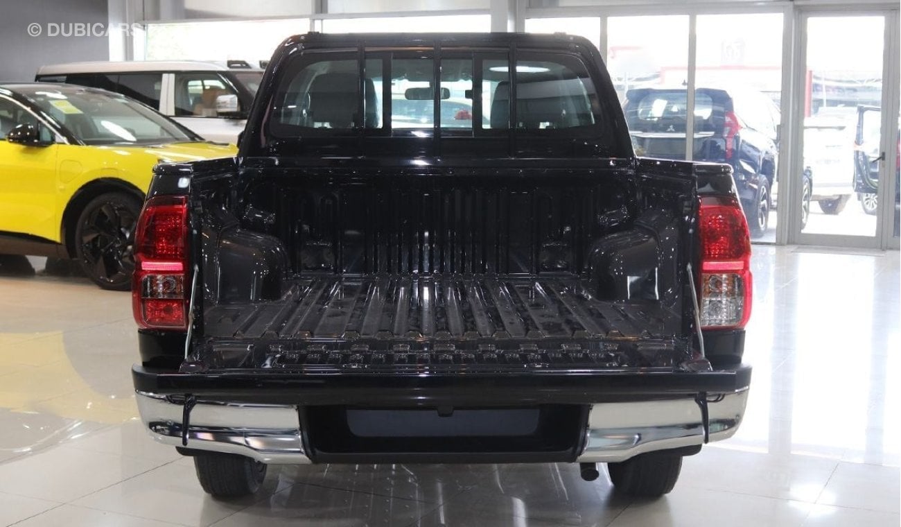 تويوتا هيلوكس 2024 Toyota Hilux DC, 2.7L Petrol, 2WD 6A/T