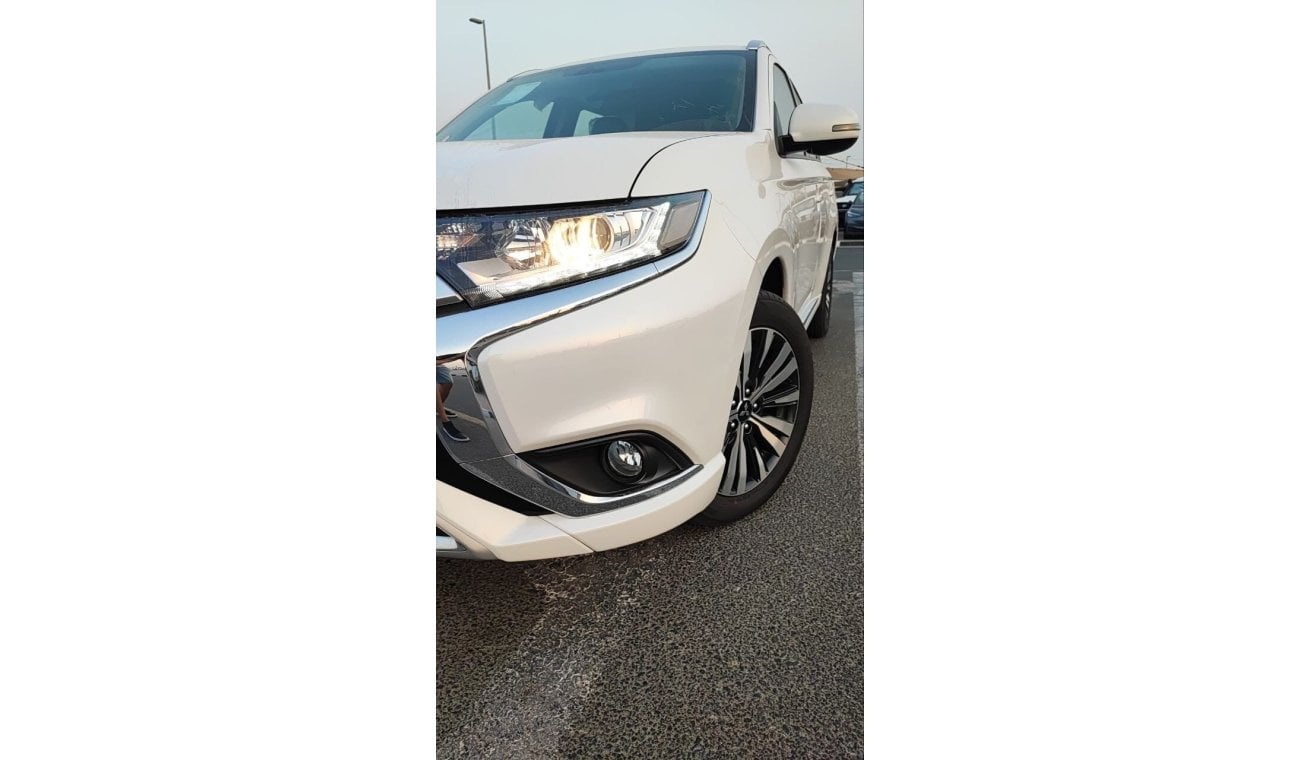 Mitsubishi Outlander 2.0 L