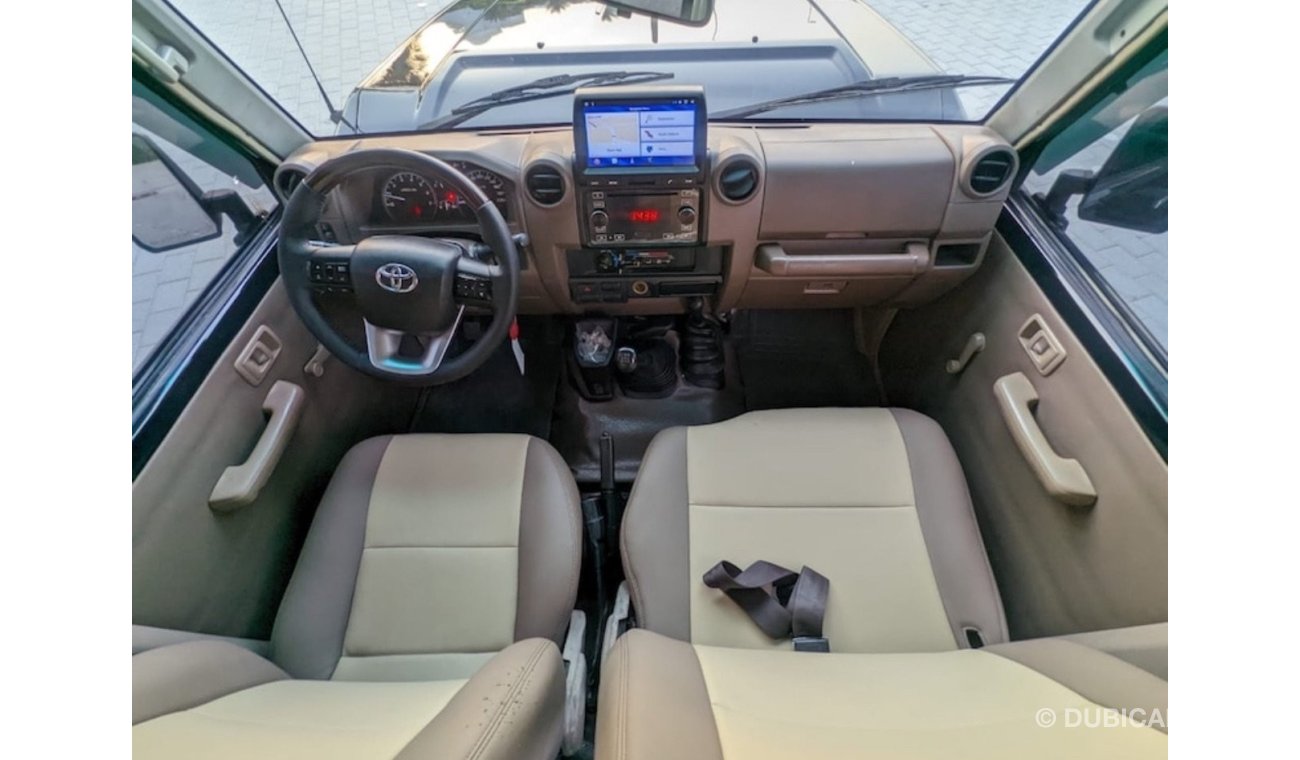 تويوتا لاند كروزر بيك آب Toyota Land Cruiser pickup 2013 petrol LHD