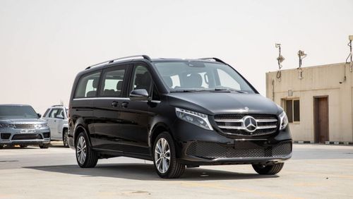 مرسيدس بنز V 250 2023/GCC. Local Registration +5%