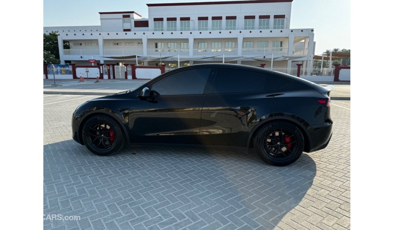 Tesla Model Y Performance - GCC - Warranty - Full Serv History - Very Clean - Competitve Price - Full Body Ceramic