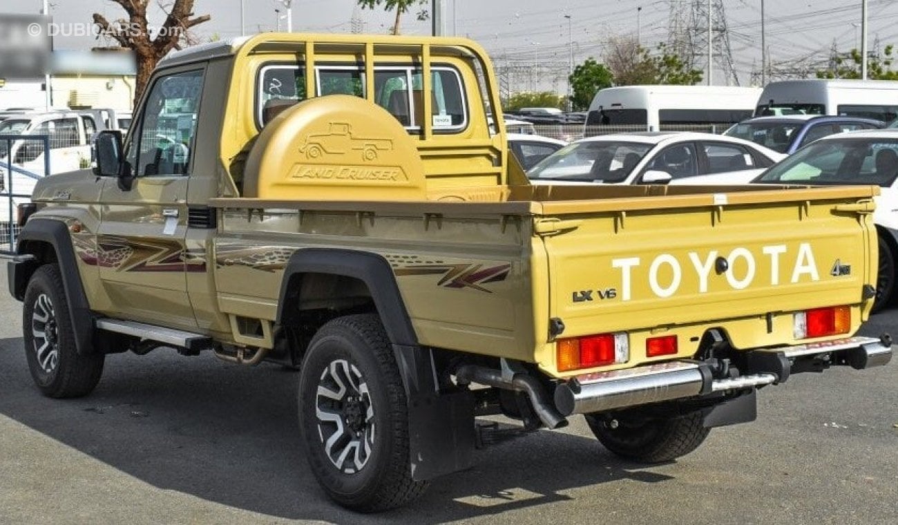 Toyota Land Cruiser Pick Up SINGLE CAB 4.0L V6 4WD A/T GAS BEIGE S.ARABIA