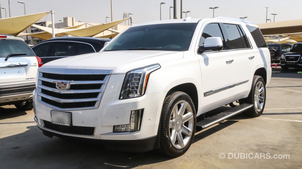 Cadillac Escalade for sale: AED 147,500. White, 2017