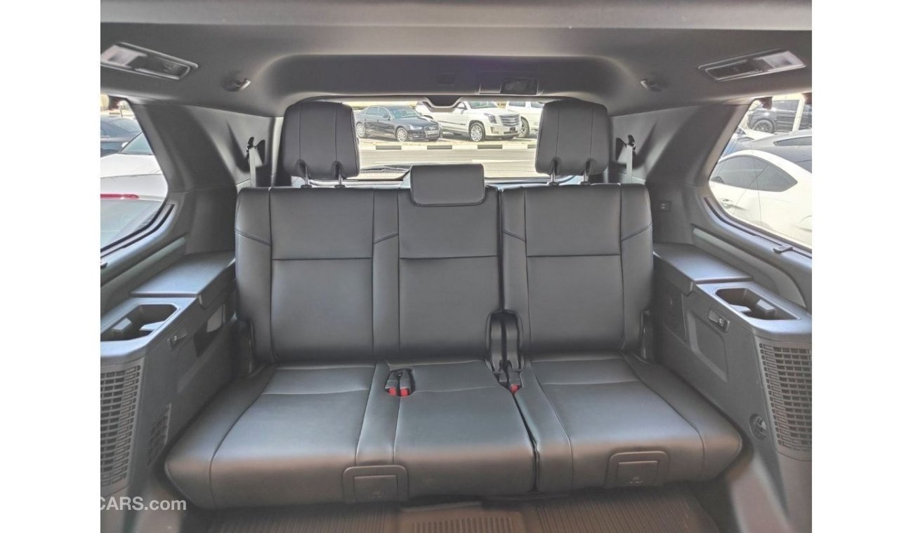 Toyota Sequoia 5,400 P.M 2023 TOYOTA SEQUOIA PLATINUM iFORCE MAX HYBRID 437 HP | 7 SEATS | AMERICAN CLEAN TITTLE