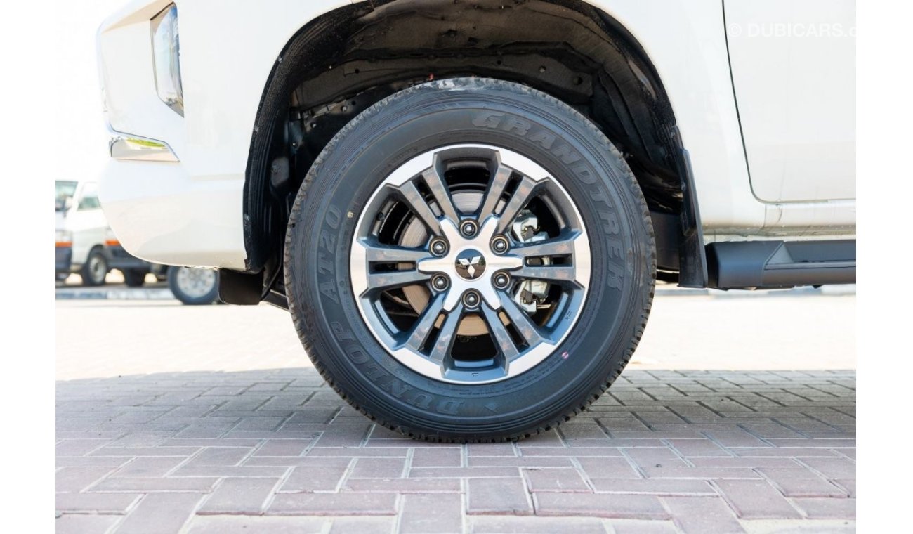 Mitsubishi L200 GLX 2.4L 4x4 Petrol M/T 2023 | 17 Inch Rims | Chrome package | Export OnlyExport