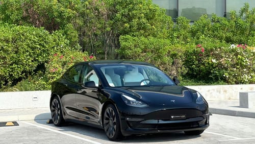 Tesla Model 3 Tesla Model 3 PERFORMANCE  Auto Pilot   Dual Motor  GCC  Under Tesla Warranty